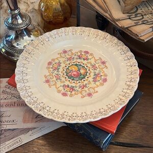 American Limoges Vintage Fluted Edge 22k Gold Dinner Plate